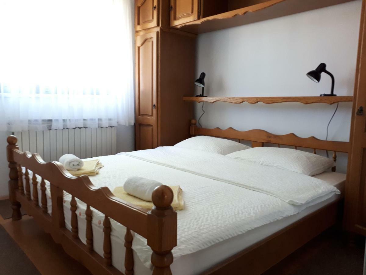 House Jole Apartman Drežnik Grad Kültér fotó